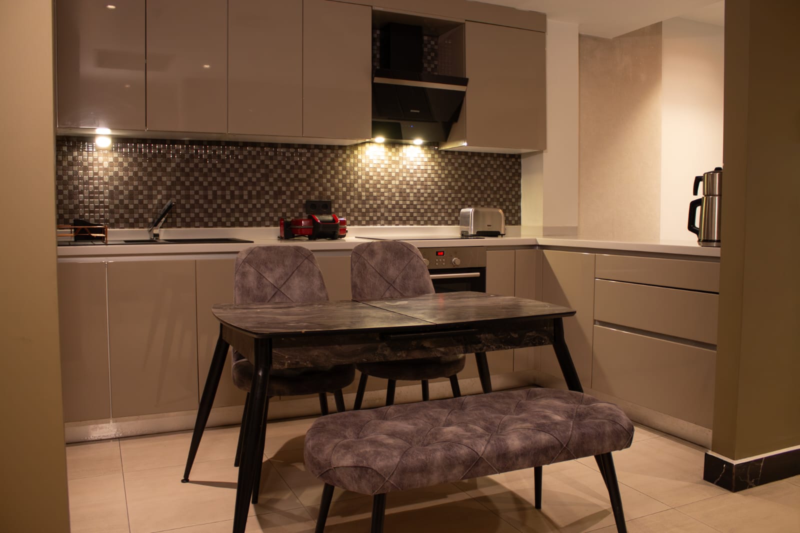 2 Bedroom Family Suite - Image 14